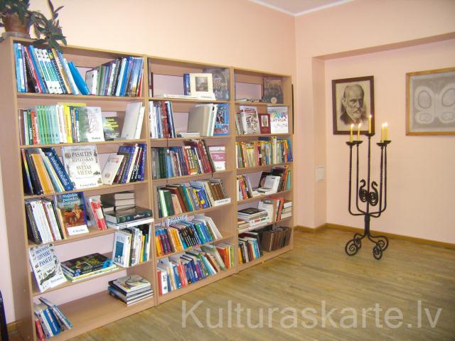 Rīgas Natālijas Draudziņas vidusskolas bibliotēka